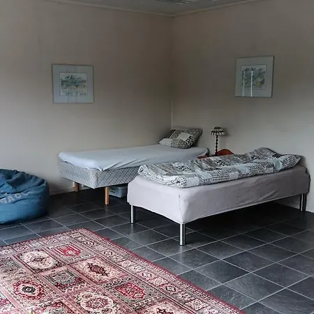 Bright, Pleasant Apartamento Molde